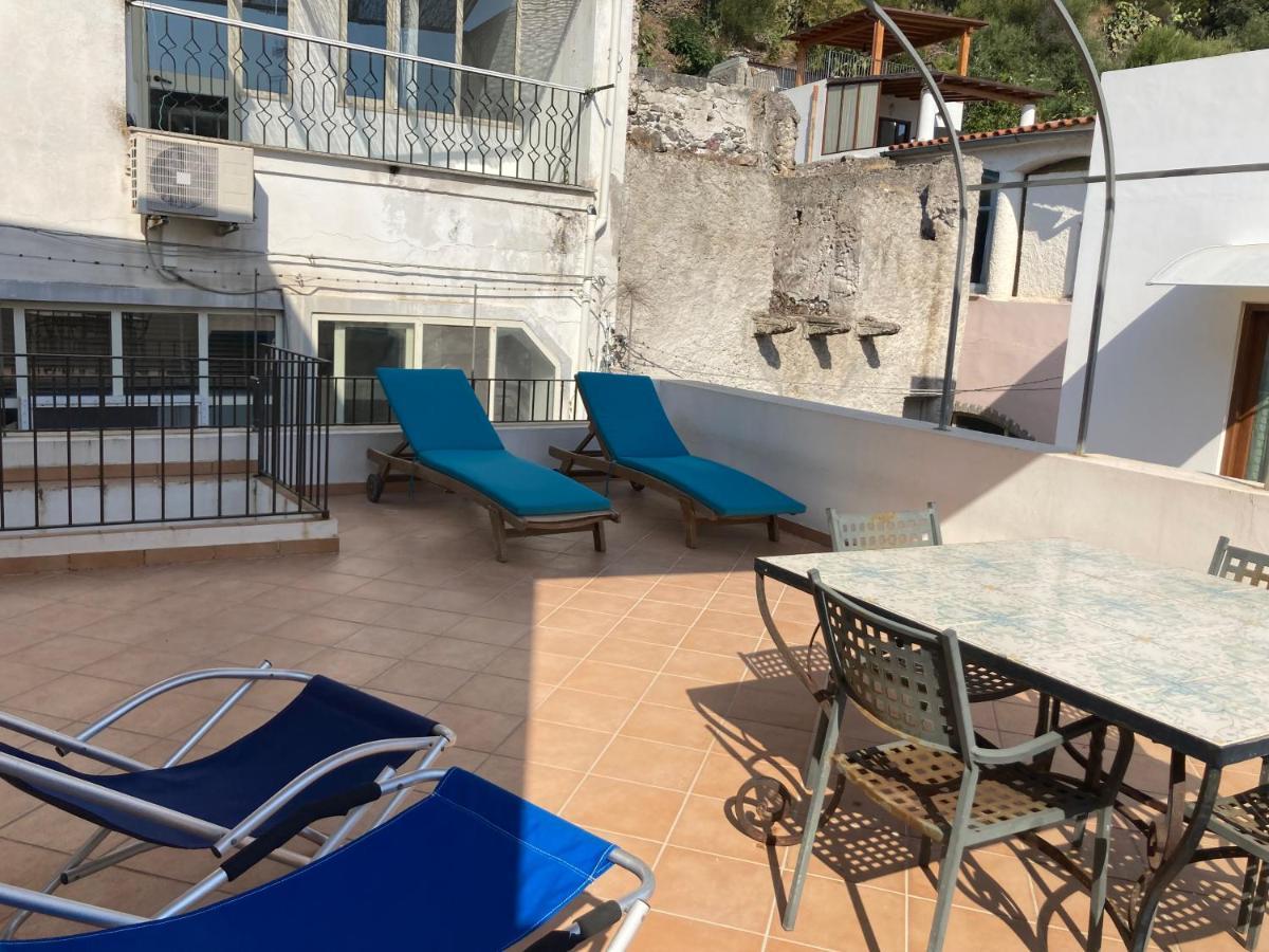 Vulcanoconsult Appartamenti Spiaggia Липари Екстериор снимка